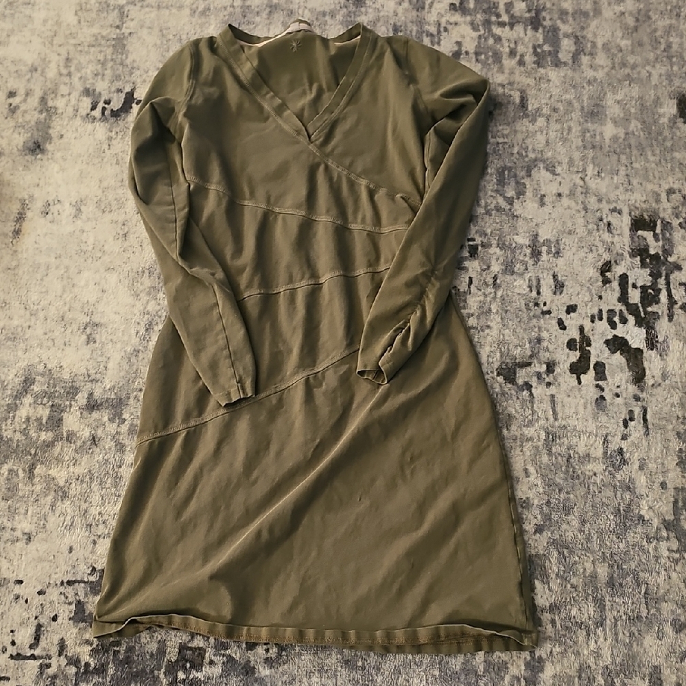 Athleta V-Neck Long Sleeve Dress In Olive Green Color